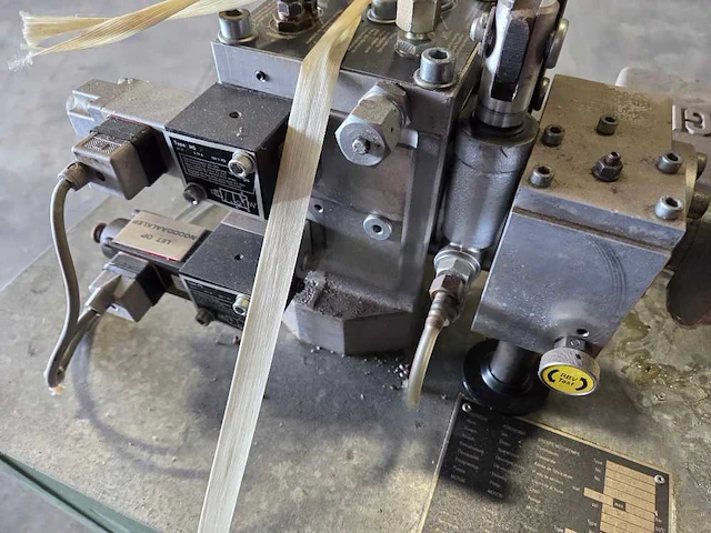 Algi alfred giehl kg - 1991 - azh 45 206 - hydraulisch aggregaat - afbeelding 8 van  9