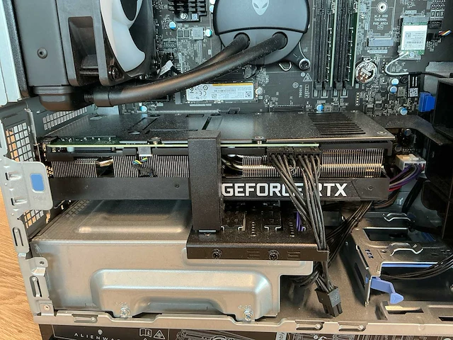 Alienware - aurora r13 - desktop - afbeelding 10 van  10