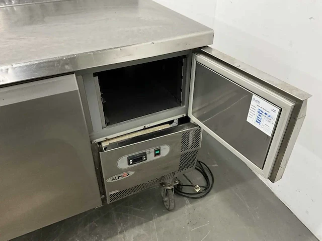 Alinox - mobiele koelwerkbank - afbeelding 6 van  7