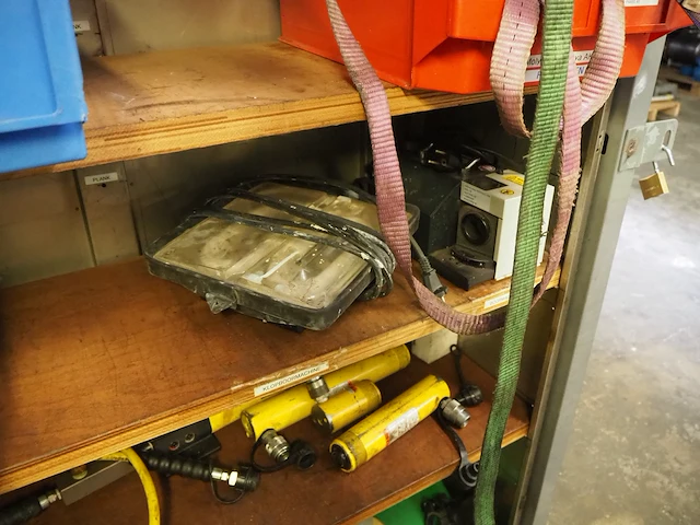 Alkitronic/hitachi - afbeelding 21 van  23