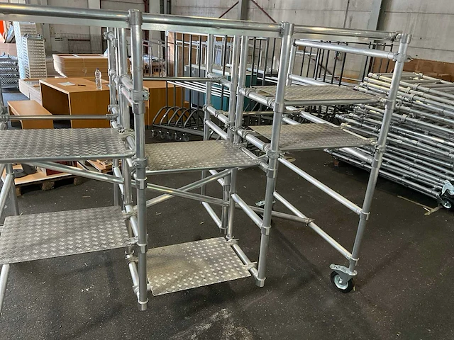 Alkona aluminium mobiel steiger kledingrek (2x) - afbeelding 4 van  8