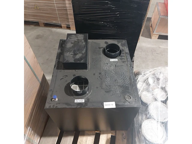 All in one warmtepomp r32 , suntree, kp30 3.2 kw (input 700 watt), zwart, ca.2023 - afbeelding 4 van  5