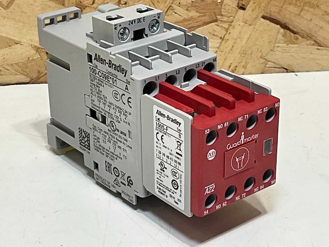 Allen bradley mcp - a58 / 9 a mcs veiligheid schakelaar 1 1/2" aandrijving (2x) - afbeelding 1 van  5