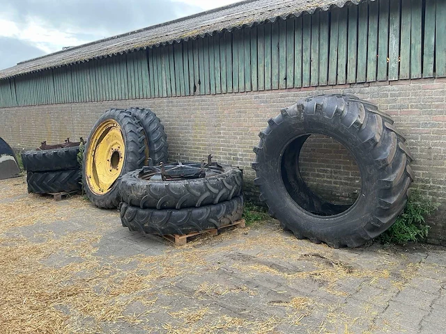 Alliance a360 tractor band + 3 sets dubbel lucht - afbeelding 1 van  31