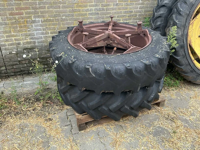 Alliance a360 tractor band + 3 sets dubbel lucht - afbeelding 17 van  31