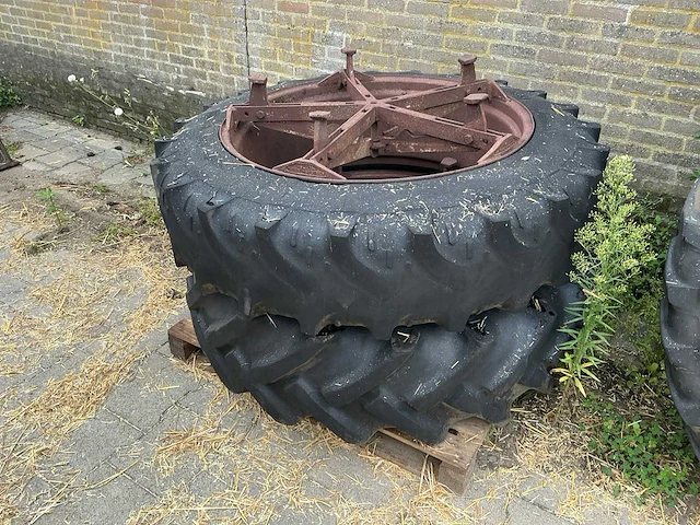 Alliance a360 tractor band + 3 sets dubbel lucht - afbeelding 19 van  31