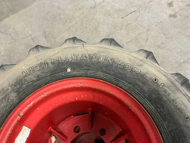 Alliance high flotation 332 band met velg (2x) - afbeelding 5 van  7