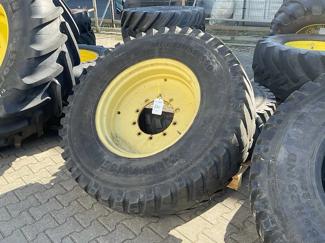 Alliance multiuse 550 landbouwband met velg (2x) - afbeelding 1 van  6