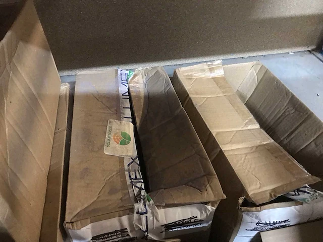 Allimex partij zonnepaneel montage materialen (325x) - afbeelding 3 van  12