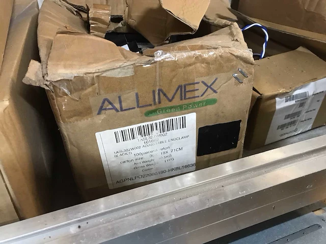 Allimex partij zonnepaneel montage materialen (325x) - afbeelding 11 van  12