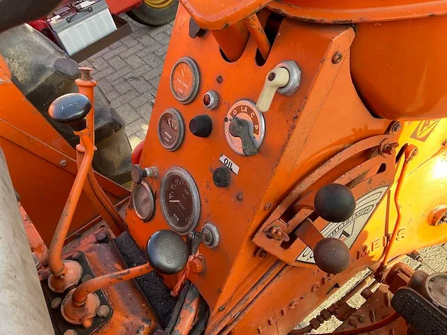 Allis chalmers - fd 5 - oldtimer tractor - afbeelding 13 van  36
