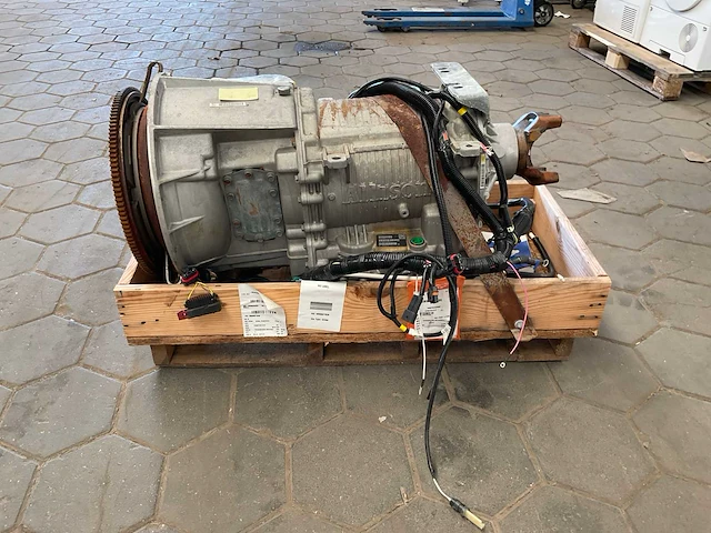 Allison transmission - afbeelding 5 van  8