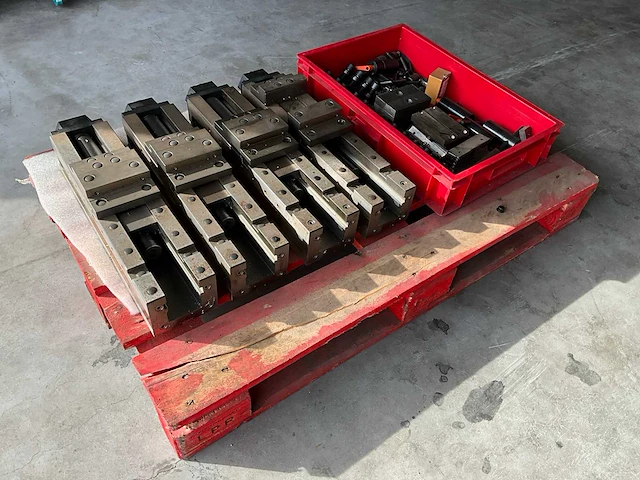 Allmatic spannsysteme - nc8-125l - machineklem - afbeelding 1 van  10