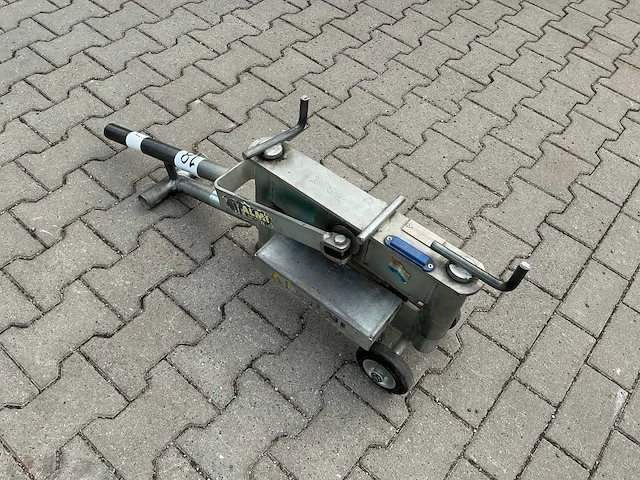 Almi stenenknipper - afbeelding 5 van  5