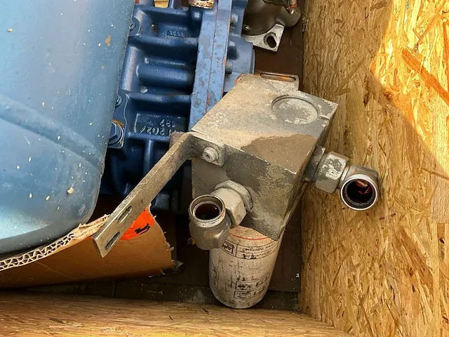 Almig - 220 - compressor - afbeelding 8 van  9