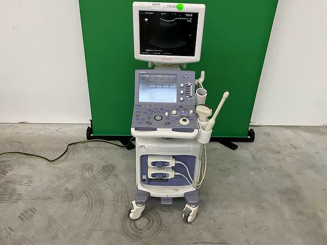 Aloka - prosound a6 - echografie apparaat - 2010 - afbeelding 1 van  12