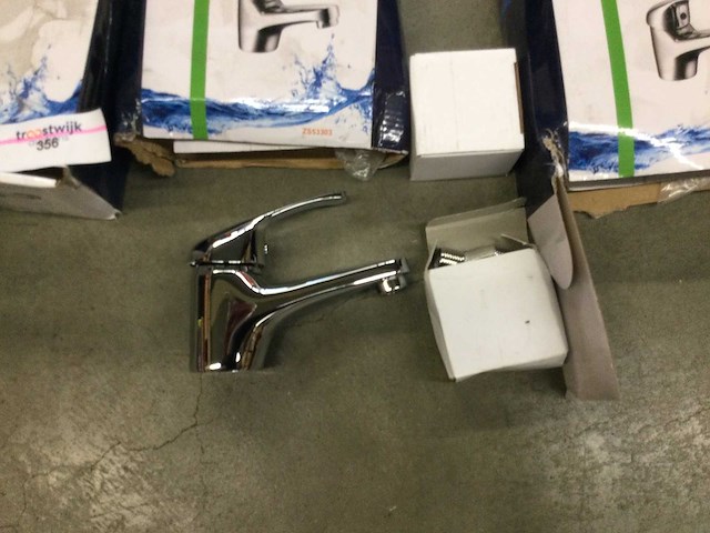 Aloni - wastafelkranen en douchekraan - afbeelding 2 van  3