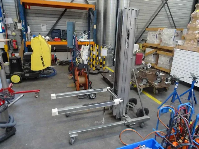 Alp-lift - lmg-475 - montagelift - afbeelding 1 van  3