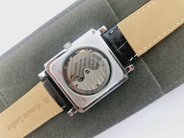 Alpha 1993 regulator automatisch herenhorloge - inclusief etui - afbeelding 5 van  8