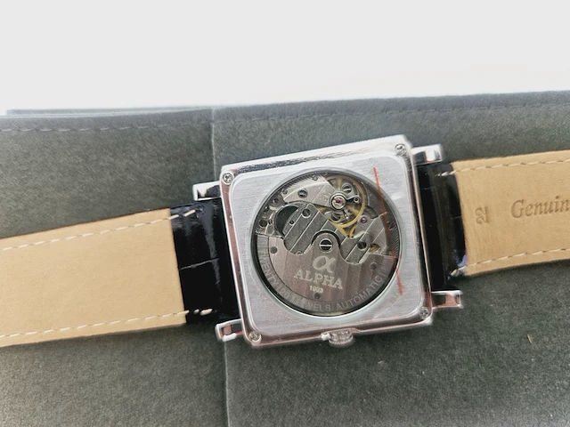 Alpha 1993 regulator automatisch herenhorloge - inclusief etui - afbeelding 6 van  8