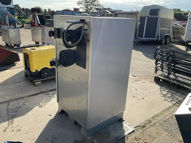 Alpha innotec swp 540 warmtepomp - afbeelding 3 van  7