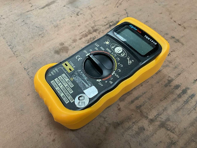 Alphatek tek1310 multimeter - afbeelding 1 van  3