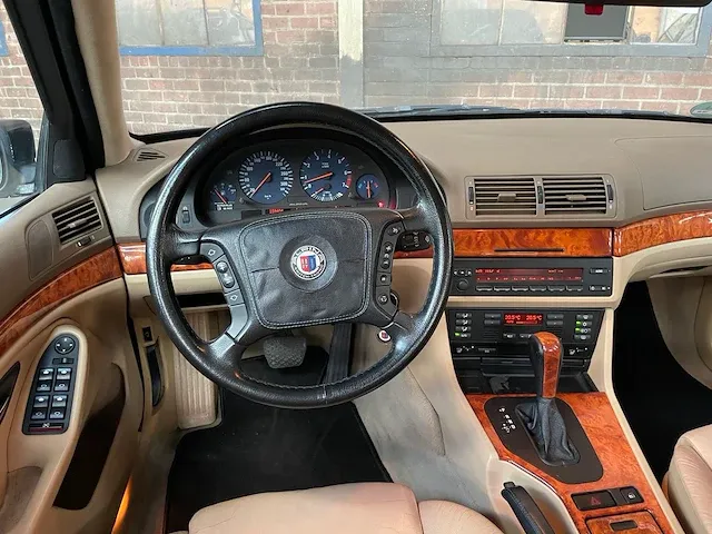 Alpina b10 v8 4.6 sedan e39 340pk 1998 bmw - afbeelding 21 van  44