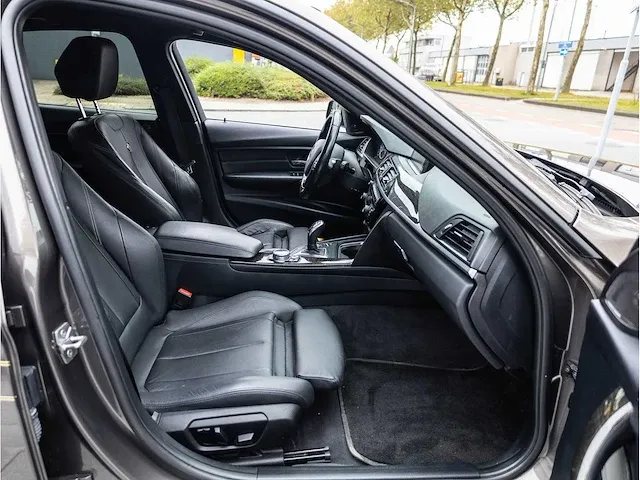 Alpina b3 biturbo allrad 410pk automaat akrapovic 360°camera vol leer harman/kardon 2015, rs-158-h - afbeelding 33 van  48