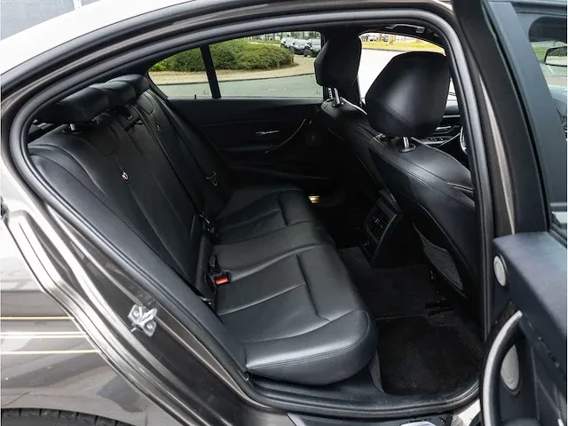 Alpina b3 biturbo allrad 410pk automaat akrapovic 360°camera vol leer harman/kardon 2015, rs-158-h - afbeelding 36 van  48