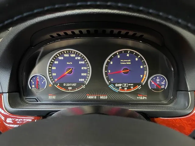 Alpina b5 4.4 v8 540pk 2014 bmw - afbeelding 24 van  64