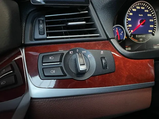 Alpina b5 4.4 v8 540pk 2014 bmw - afbeelding 42 van  64