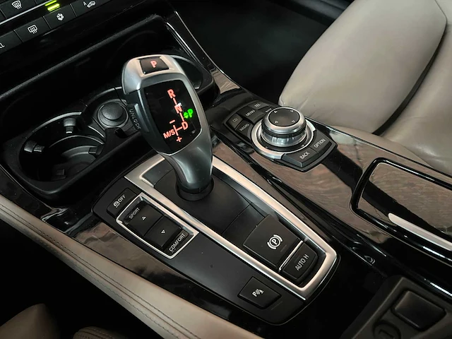 Alpina b5 f10 v8 biturbo 507pk 2010 - afbeelding 18 van  59