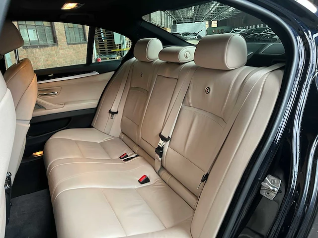 Alpina b5 f10 v8 biturbo 507pk 2010 - afbeelding 31 van  59
