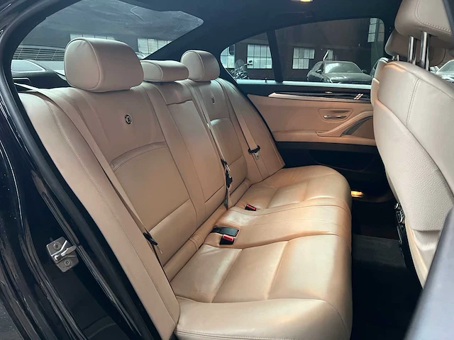 Alpina b5 f10 v8 biturbo 507pk 2010 - afbeelding 35 van  59