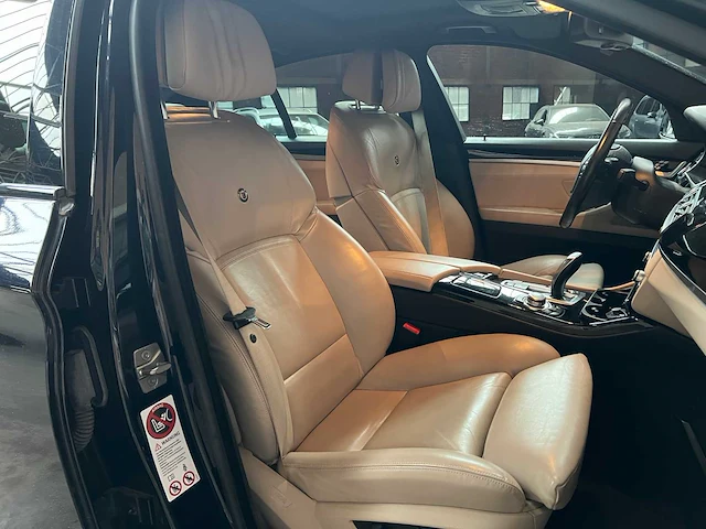 Alpina b5 f10 v8 biturbo 507pk 2010 - afbeelding 37 van  59