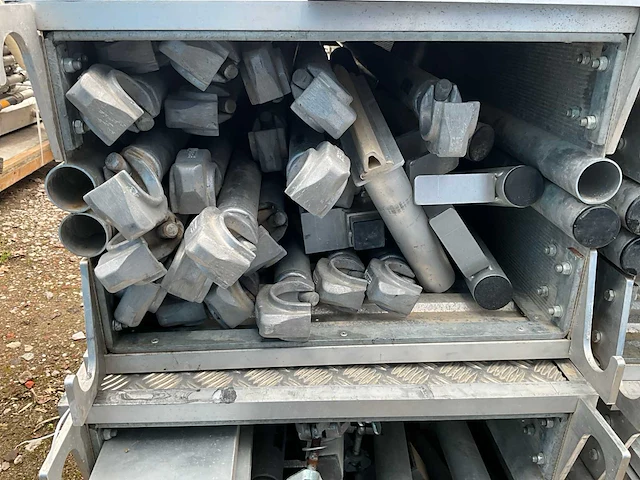 Altec - scaffolding - afbeelding 9 van  18