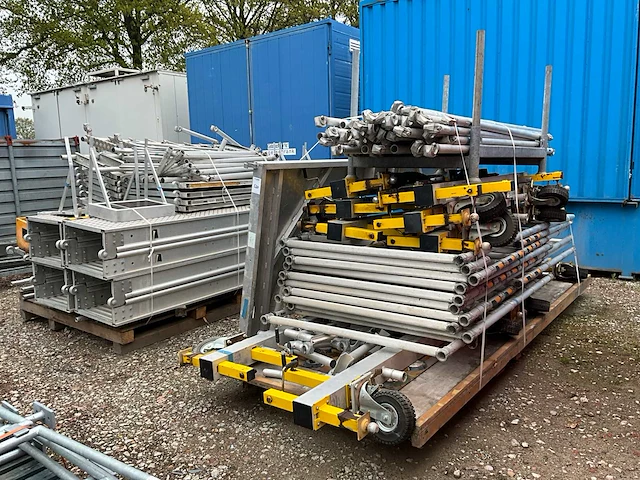Altec - scaffolding - afbeelding 1 van  18