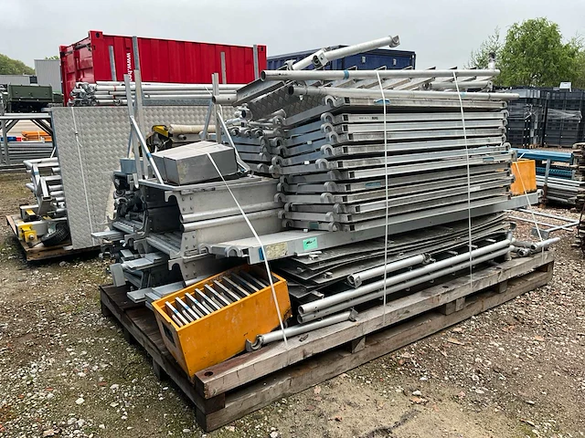 Altec - scaffolding - afbeelding 13 van  18