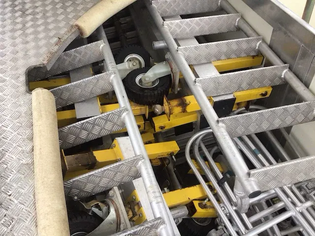 Altec plateausteiger - afbeelding 3 van  33
