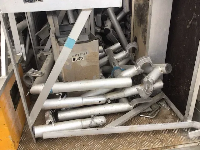 Altec plateausteiger - afbeelding 8 van  33
