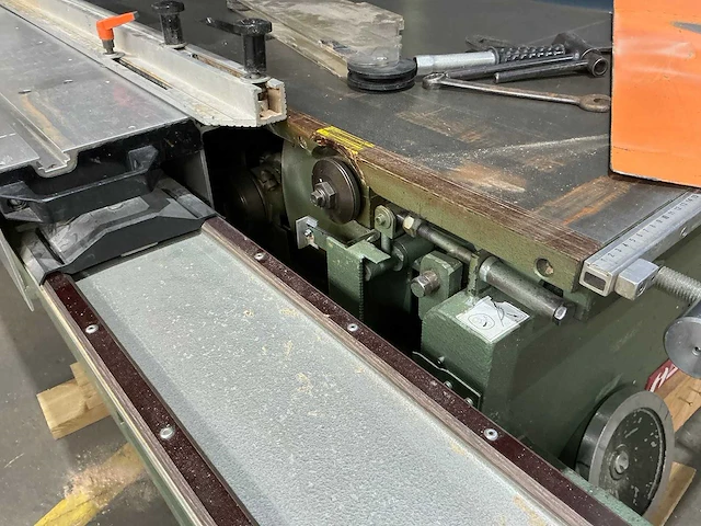 Altendorf - 1987 - f90 - formaatcirkelzaagmachine - afbeelding 7 van  16