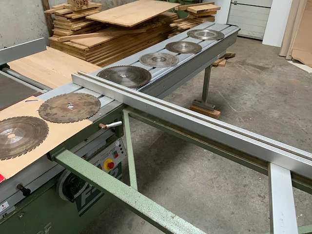 Altendorf f-45 formaatzaag machine - afbeelding 22 van  40