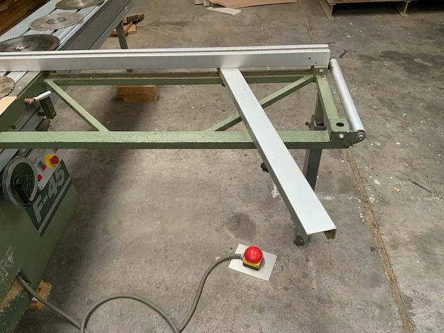 Altendorf f-45 formaatzaag machine - afbeelding 24 van  40