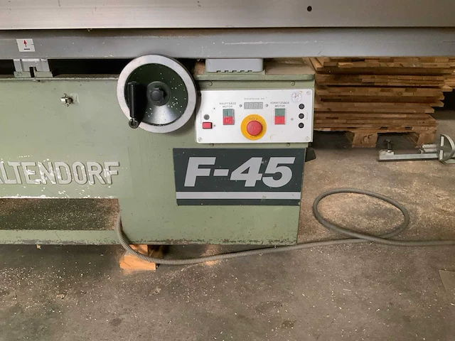 Altendorf f-45 formaatzaag machine - afbeelding 36 van  40