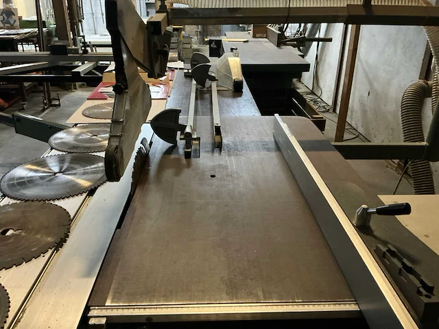 Altendorf f-45 formaatzaag machine - afbeelding 40 van  40