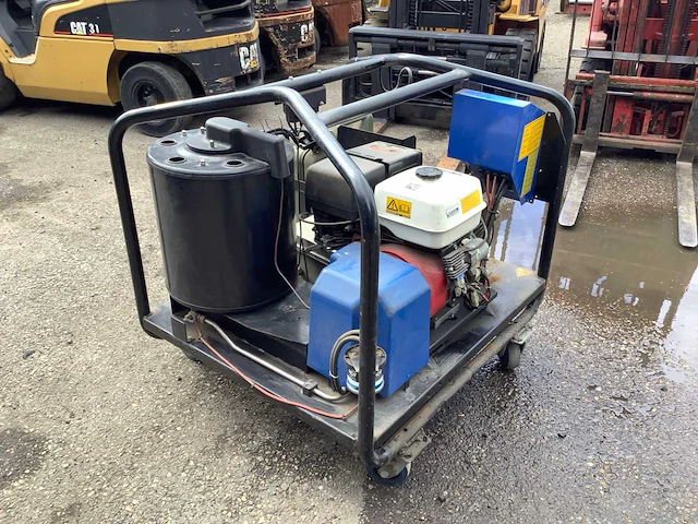 Alto heavy duty hogedrukreiniger. met honda motor brander gaat op diesel - afbeelding 3 van  5