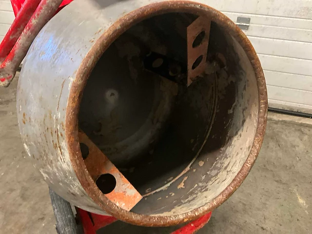 Altrad belle m58b betonmolen - afbeelding 5 van  6