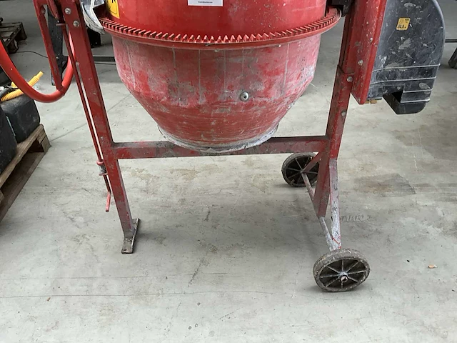 Altrad hmp 165l betonmolen - afbeelding 3 van  8