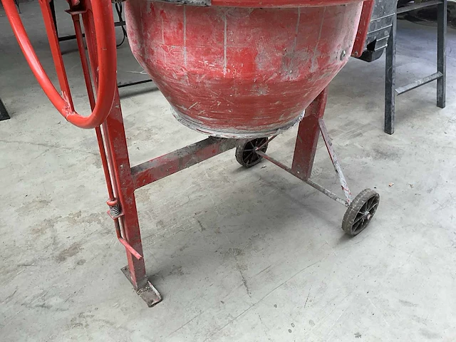 Altrad hmp 165l betonmolen - afbeelding 5 van  8