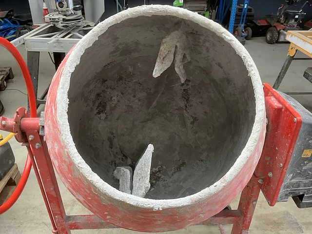 Altrad hmp 165l betonmolen - afbeelding 6 van  8